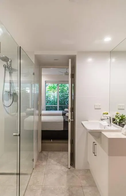 Port Douglas Mirage Villa 433 - Beachfront